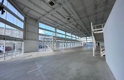 11,640 sq.ft Commercial Warehouse for Rent – Al Quoz