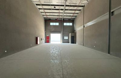 Premium Warehouse for Rent in Al Rashidiya | 1,800 Sqft Road Facing