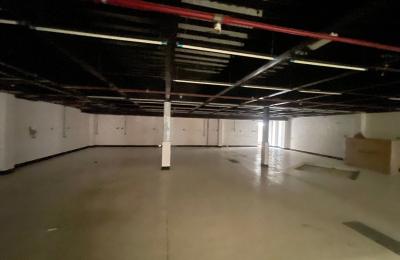 5500 sq. ft. Industrial & Commercial Facility | Combined Units with Offices & Warehouse Access – Dubai