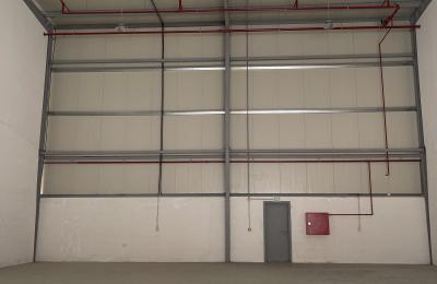 Brand New Independent Warehouse for Rent in Al Quoz, Dubai | 20,000 sq.ft | AED 2,200,000 | 390 KW Power