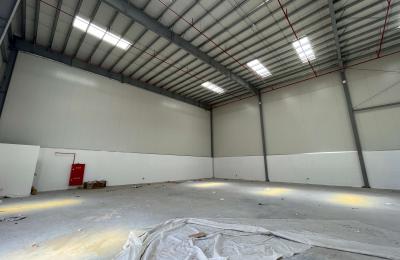 Warehouse Unit for Rent in Al Quoz – 5,450 Sqft | Main Road Facing | 12M Height | High Power | AED 150/Sqft