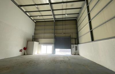 Modern Independent Warehouse in Al Quoz Industrial 4 – 8,368 Sqft | 10M Height | 160 KW Power