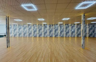 Commercial Warehouse/Showroom for Rent in Al Quoz 4 – 6,640 Sqft | Garage & Tyre Shop Activity | AED 1,275,000/Year | Newly Renovated
