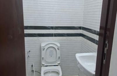 Commercial Warehouse for Rent in Al Quoz 4 – 8,250 Sqft | Ground + Mezzanine | AED 66/Sqft | Applicable for All Usage"