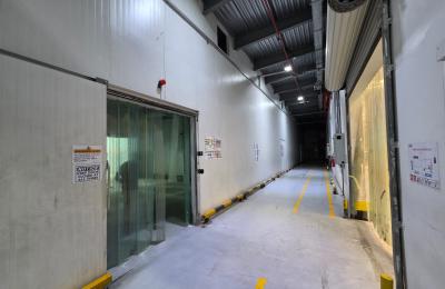 Premium Cold Storage Warehouse for Rent in Umm Ramool – 48,000 Sqft | 7 Freezers + 2 Chillers | 700 KW | Turn-Key Ready | AED 4.5M