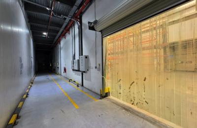 Premium Cold Storage Warehouse for Rent in Umm Ramool – 48,000 Sqft | 7 Freezers + 2 Chillers | 700 KW | Turn-Key Ready | AED 4.5M